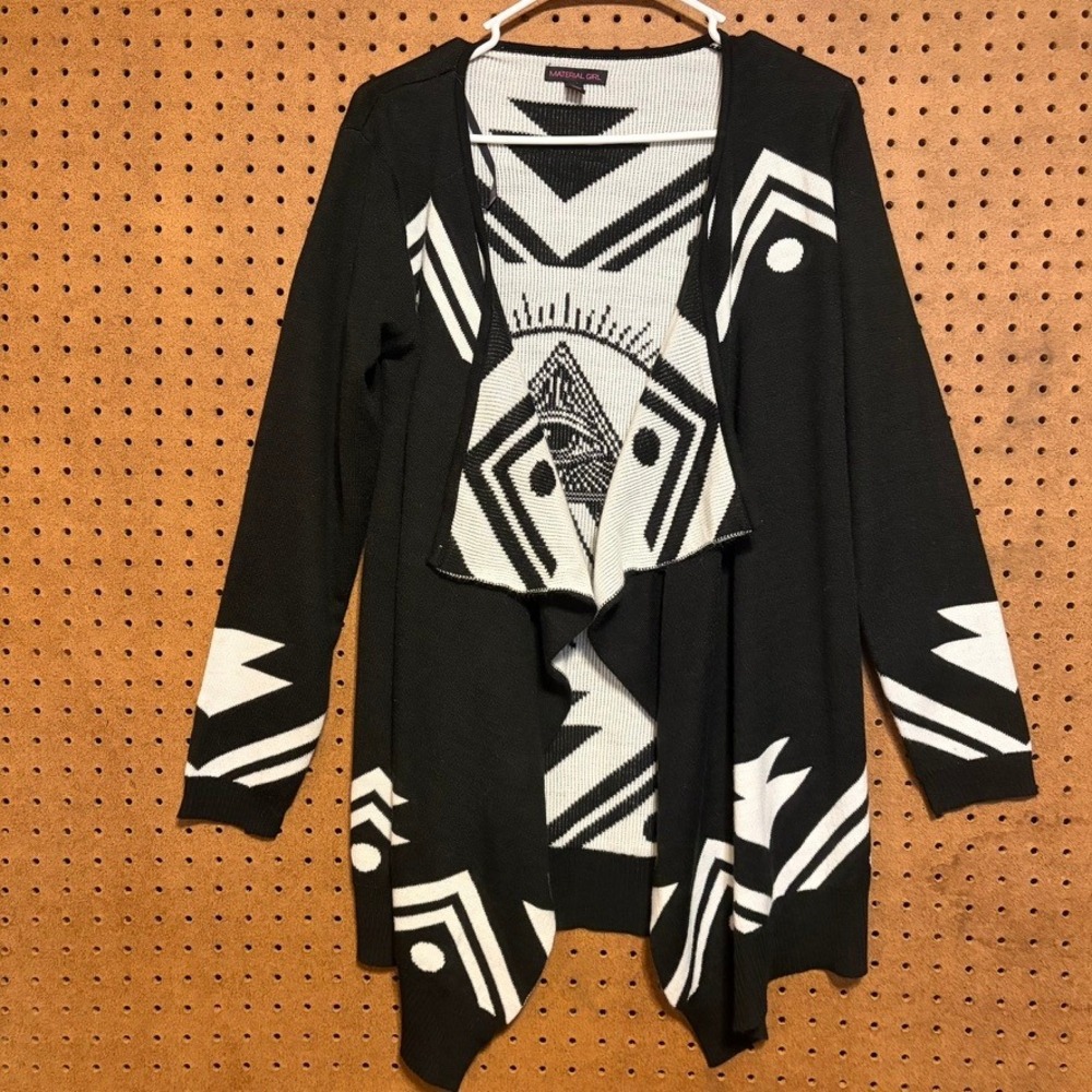 Material Girl Cardigan M Black White Illuminati Eye Graphic Geometric Open Front